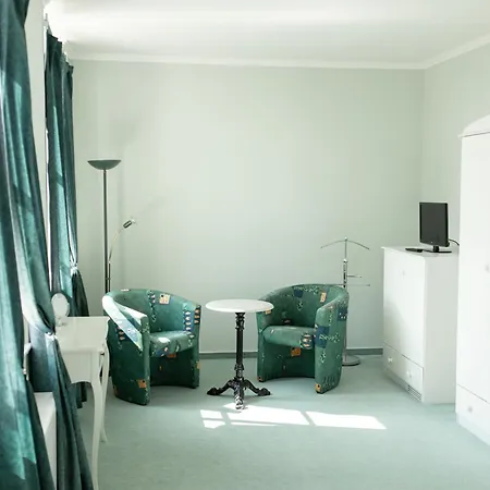 מלון Boutiquehotel Gut Tribbevitz Auf Ruegen