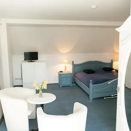 Boutiquehotel Gut Tribbevitz Auf Ruegen