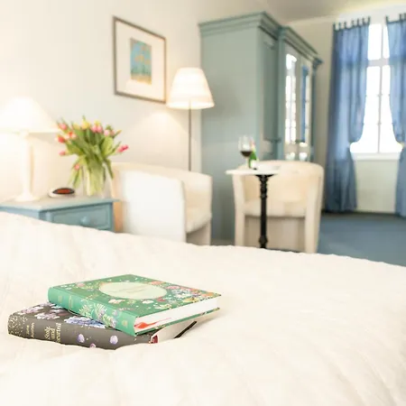 Boutiquehotel Gut Tribbevitz Auf Ruegen Hotell 4*