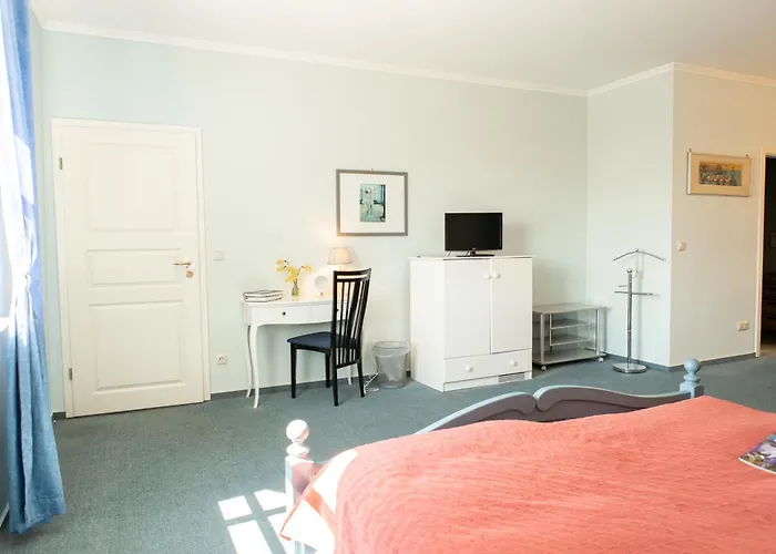 Boutiquehotel Gut Tribbevitz Auf Ruegen 4*